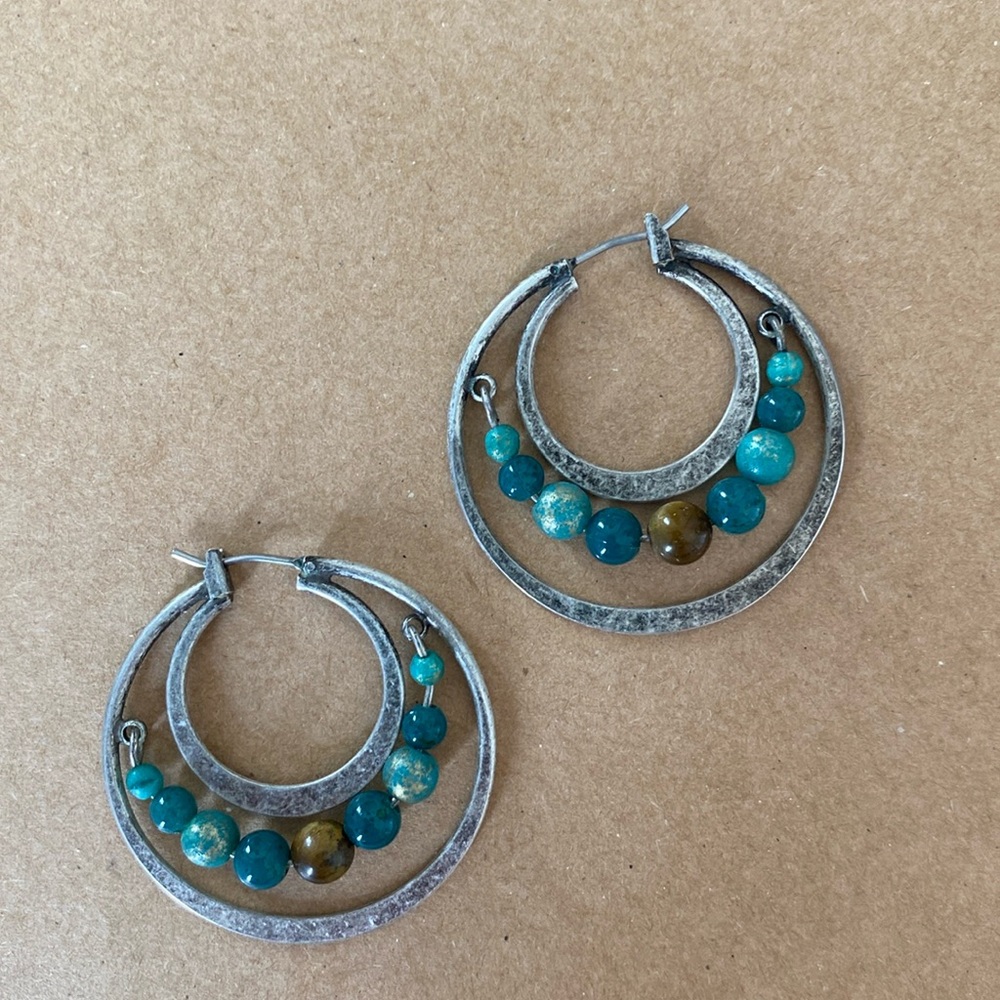 Metal ring loop earring